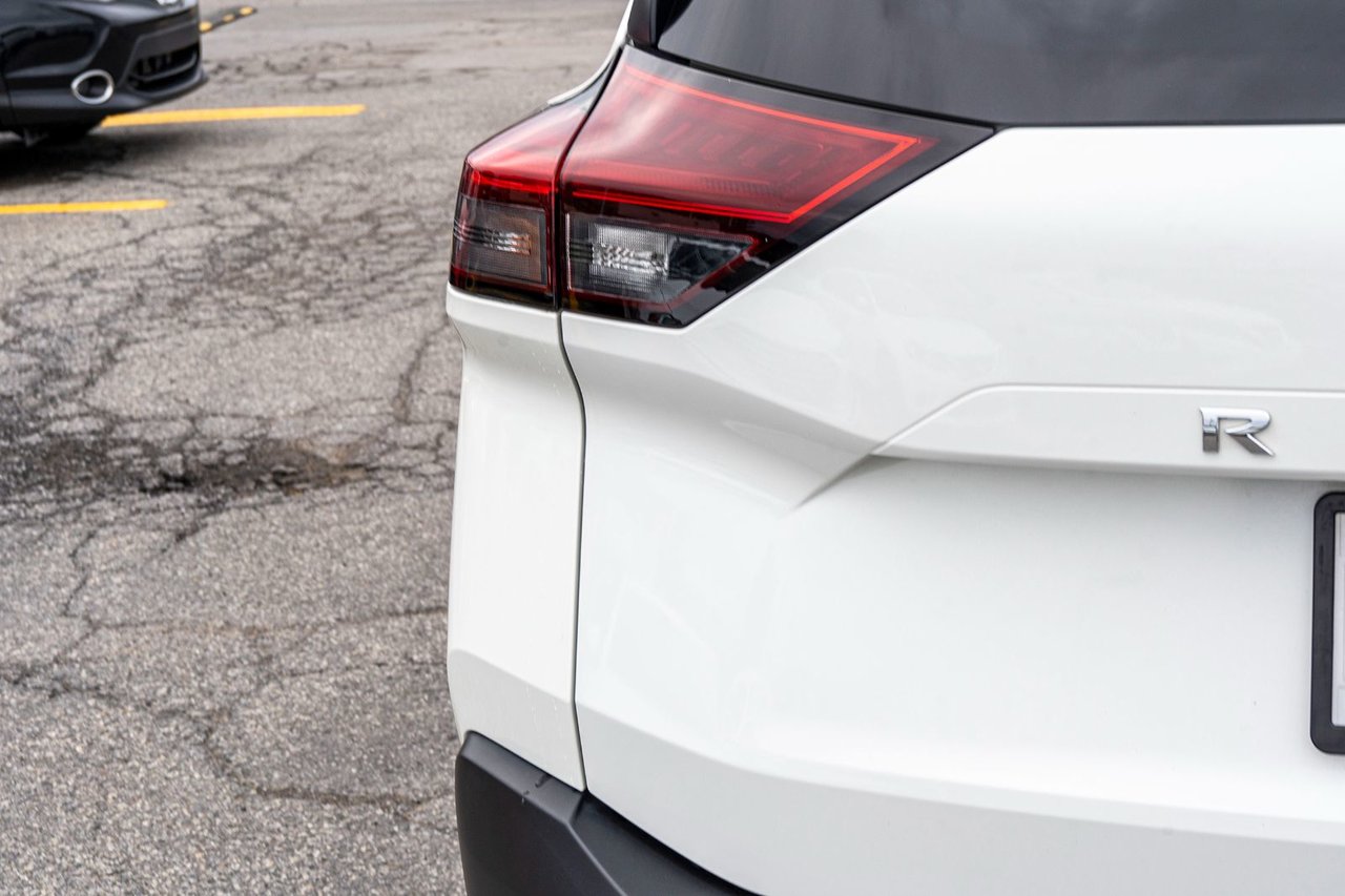 2021 Nissan Rogue S FWD