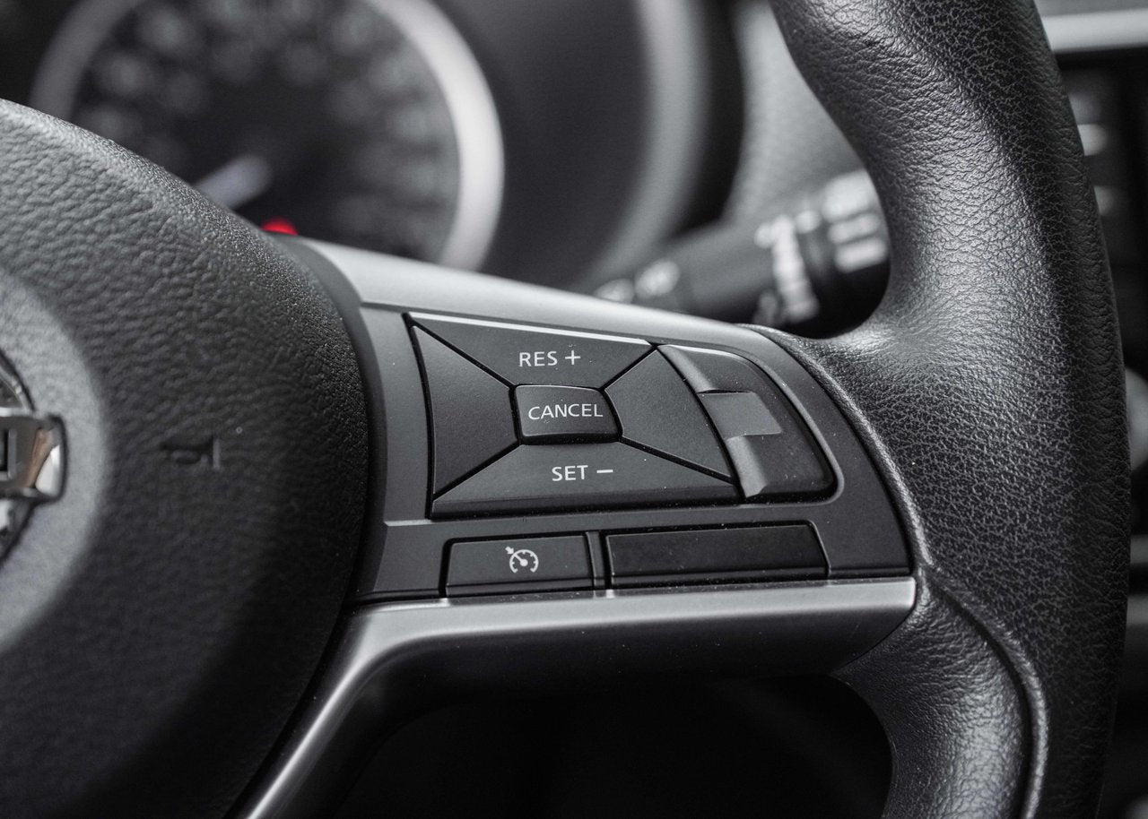 2020 Nissan Kicks S FWD