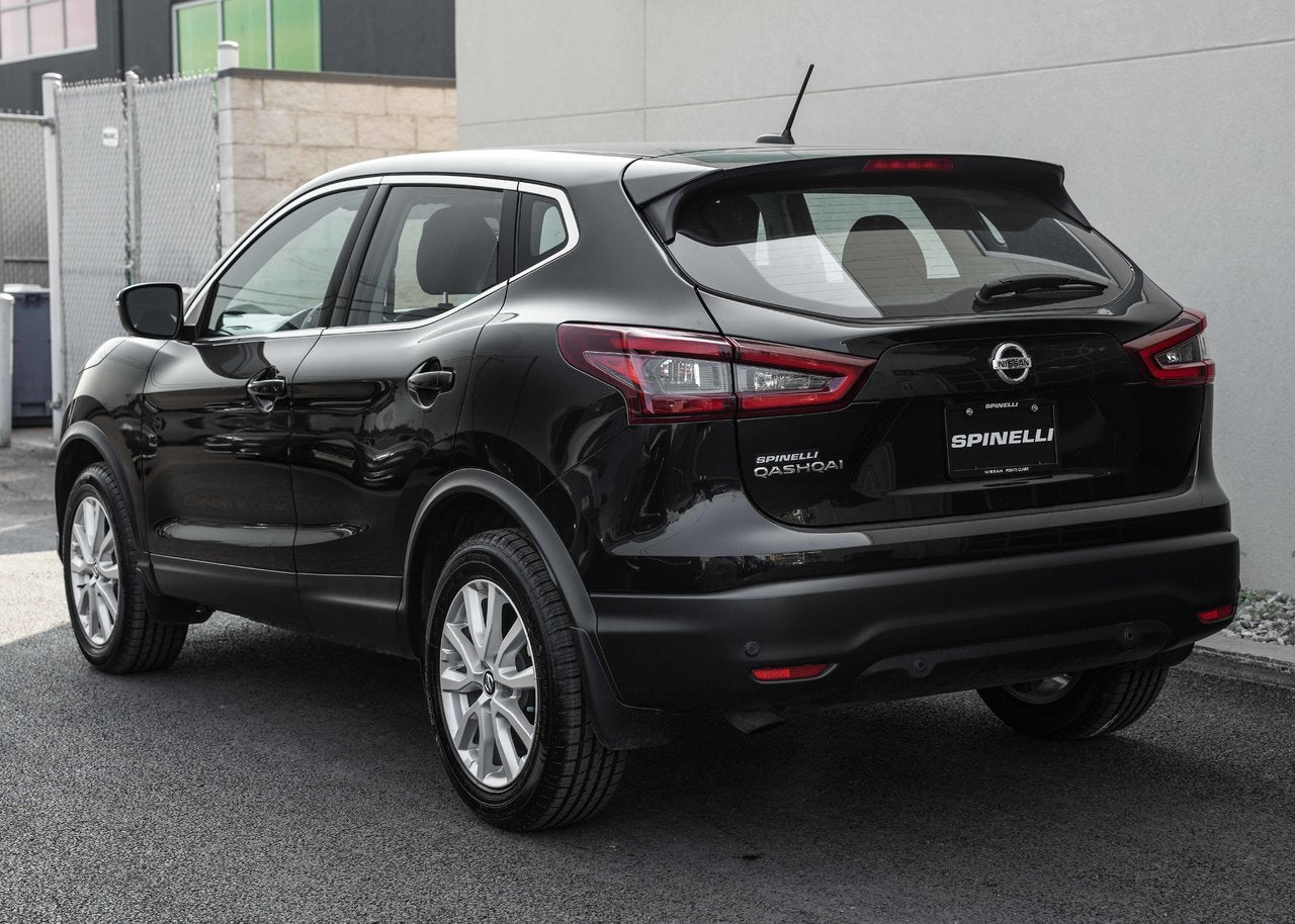 2022 Nissan Qashqai S FWD