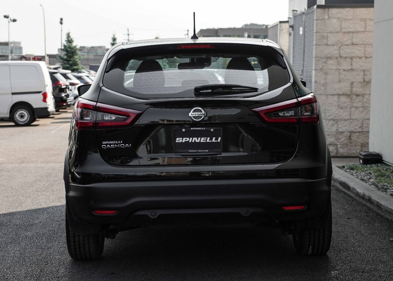 2022 Nissan Qashqai S FWD