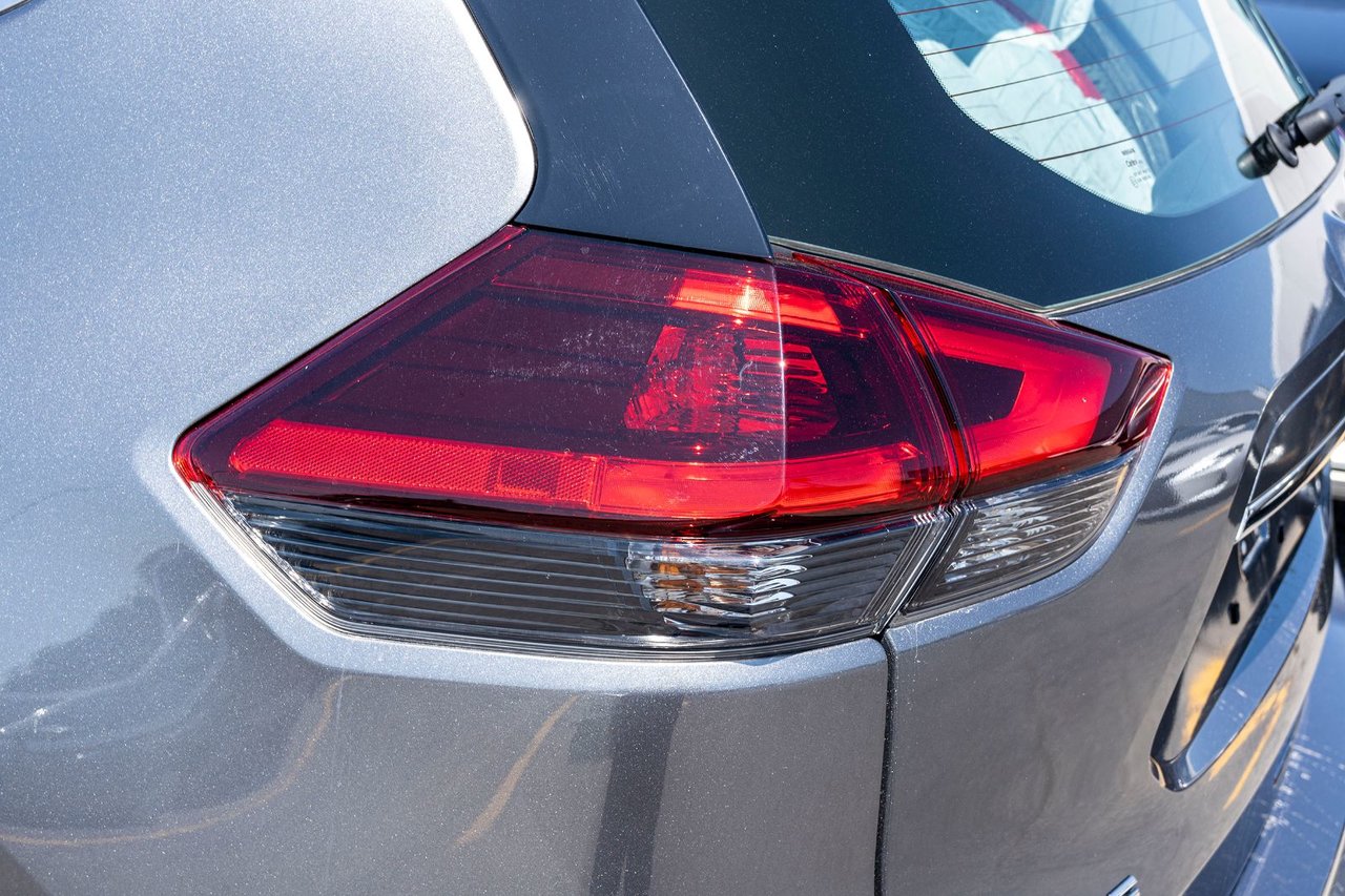 2020 Nissan Rogue S FWD