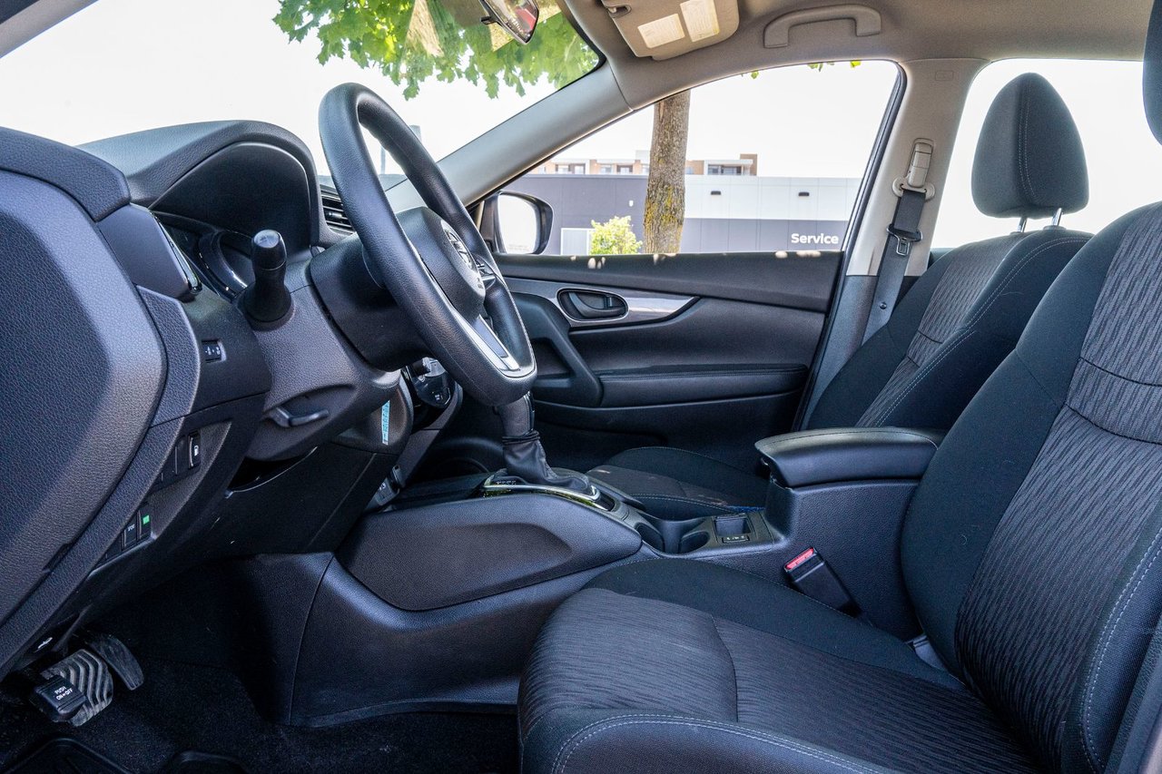 2020 Nissan Rogue S FWD