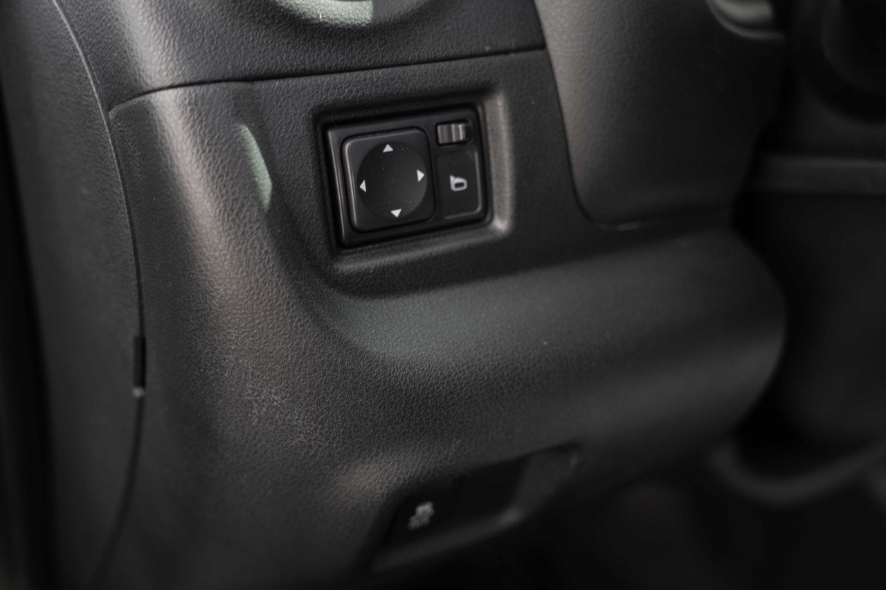 2015 Nissan Micra SV