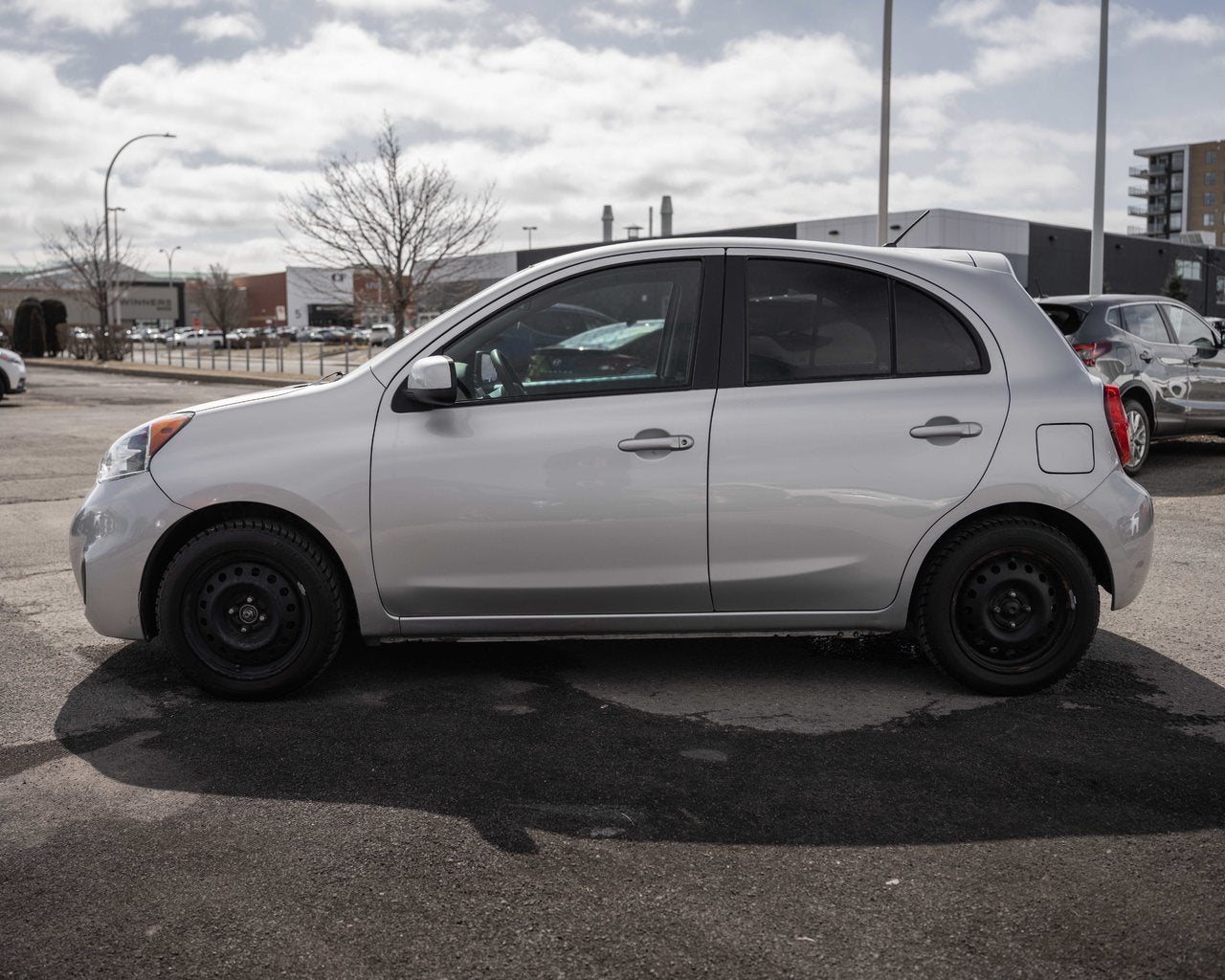 2015 Nissan Micra SV