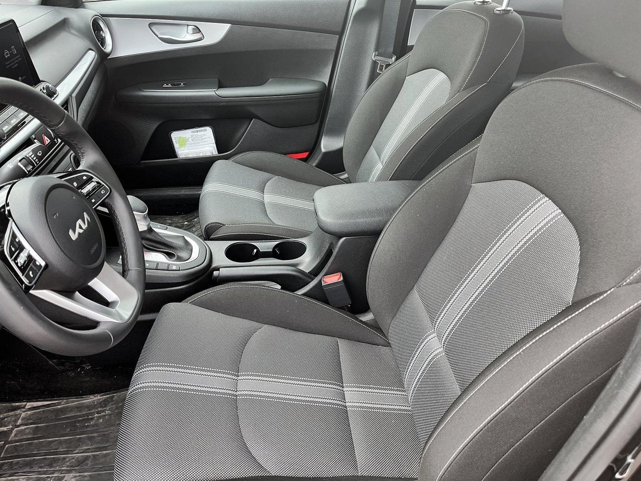 2023 Kia Forte LX
