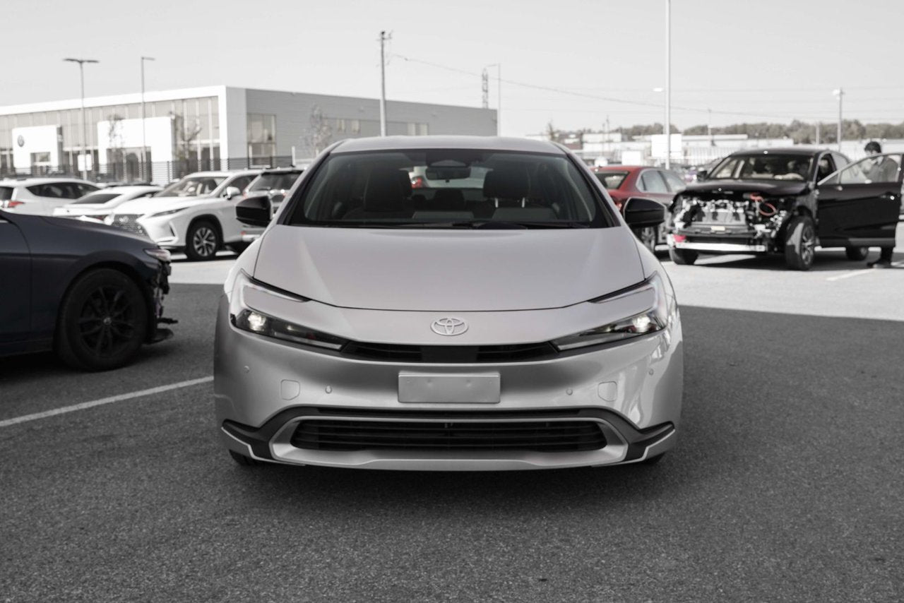 2024 Toyota PRIUS PRIME SE