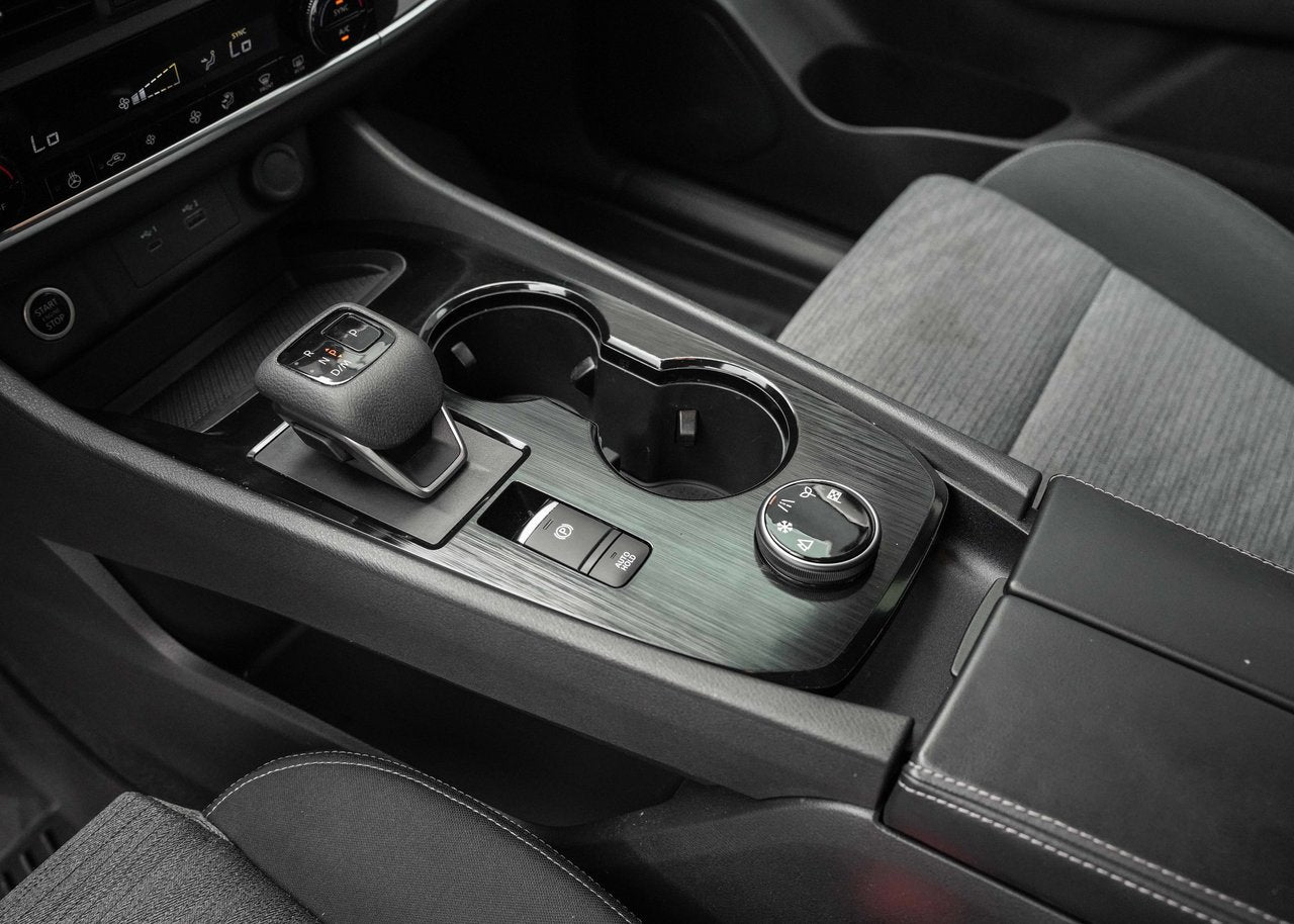 2023 Nissan Rogue SV AWD