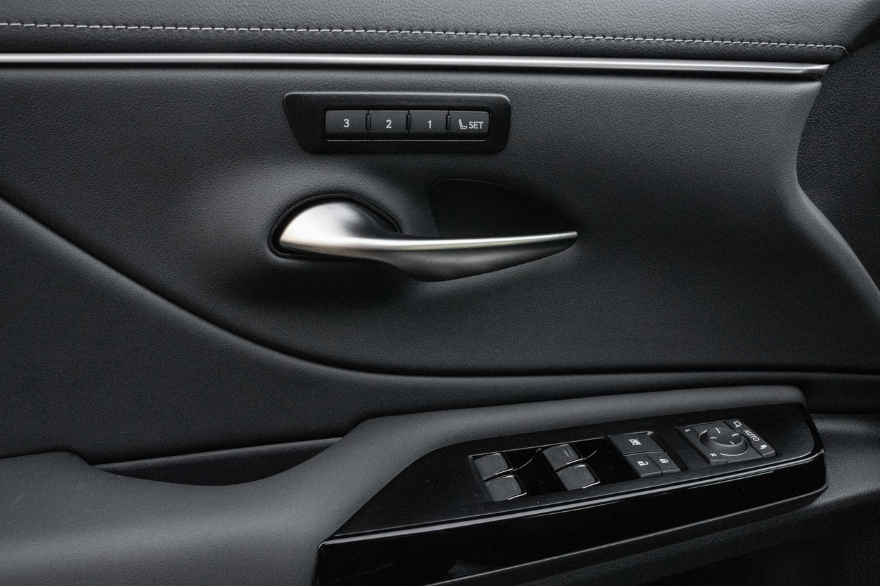 2025 Lexus ES ES 300h, HYBRID PREMIUM PACKAGE