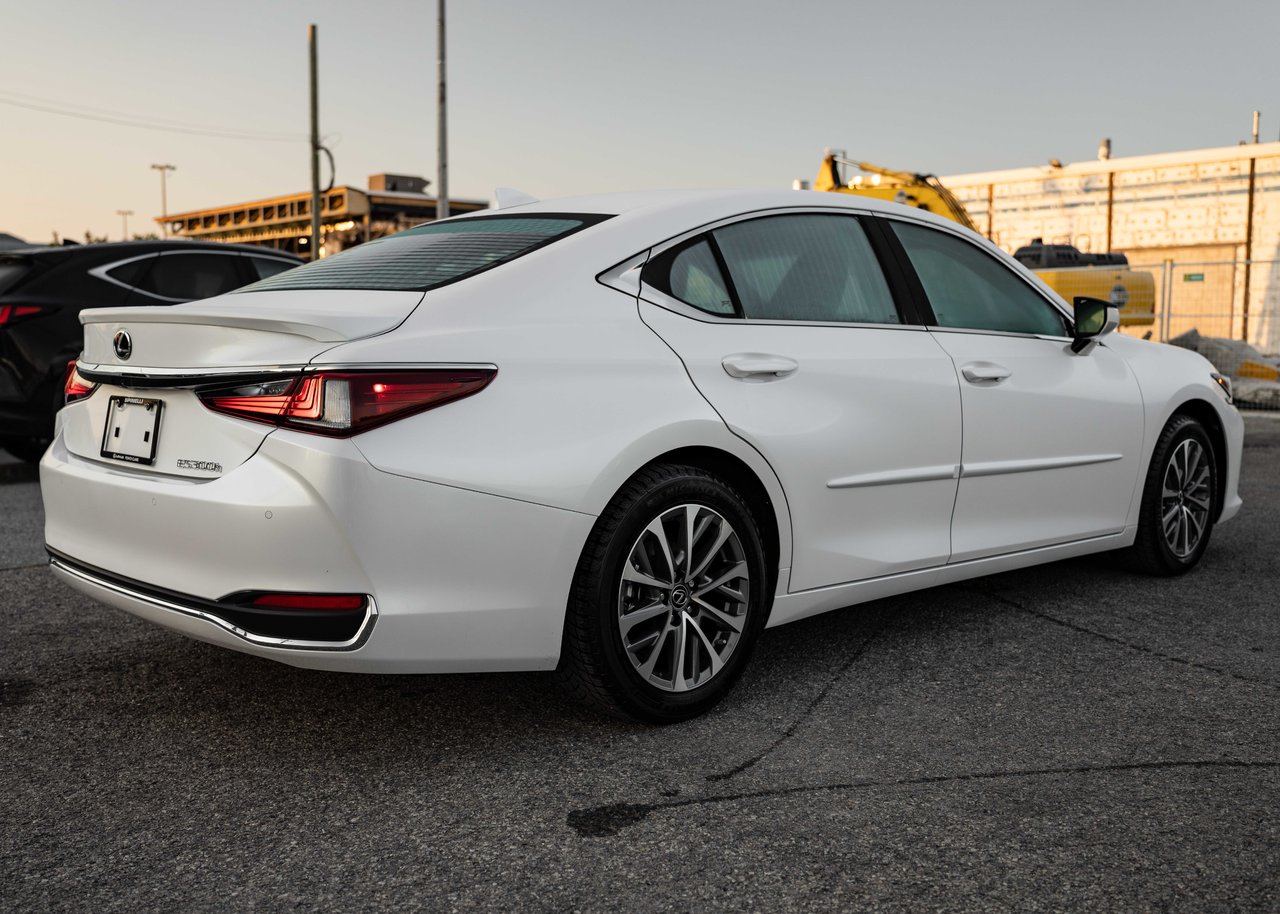 2025 Lexus ES ES 300h, HYBRID PREMIUM PACKAGE