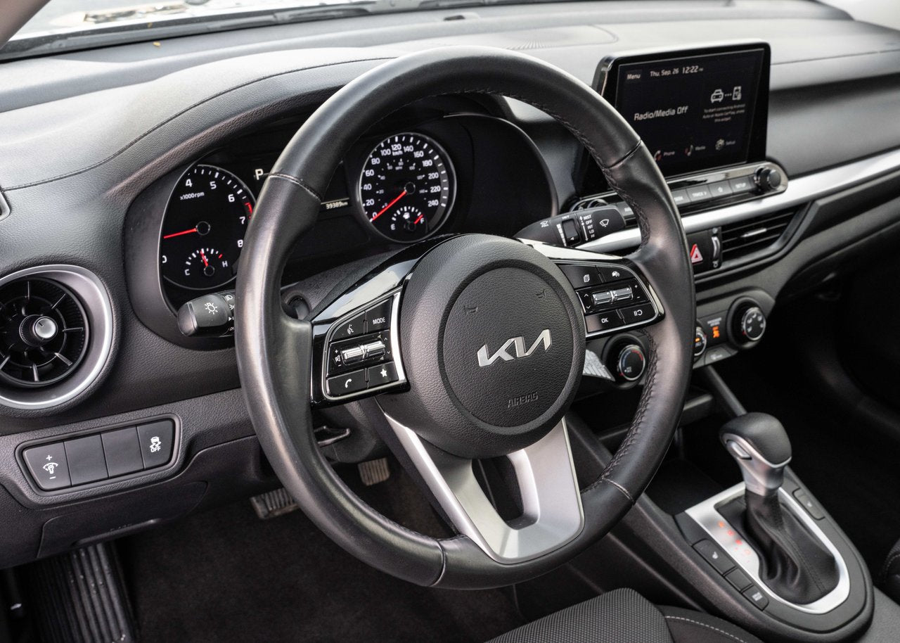 2023 Kia Forte LX