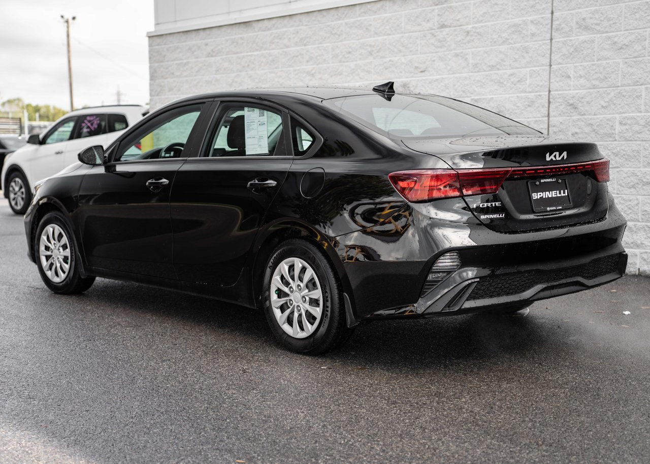 2023 Kia Forte LX