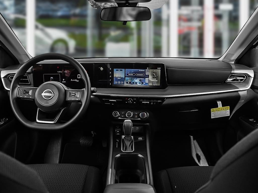 2025 Nissan Kicks S