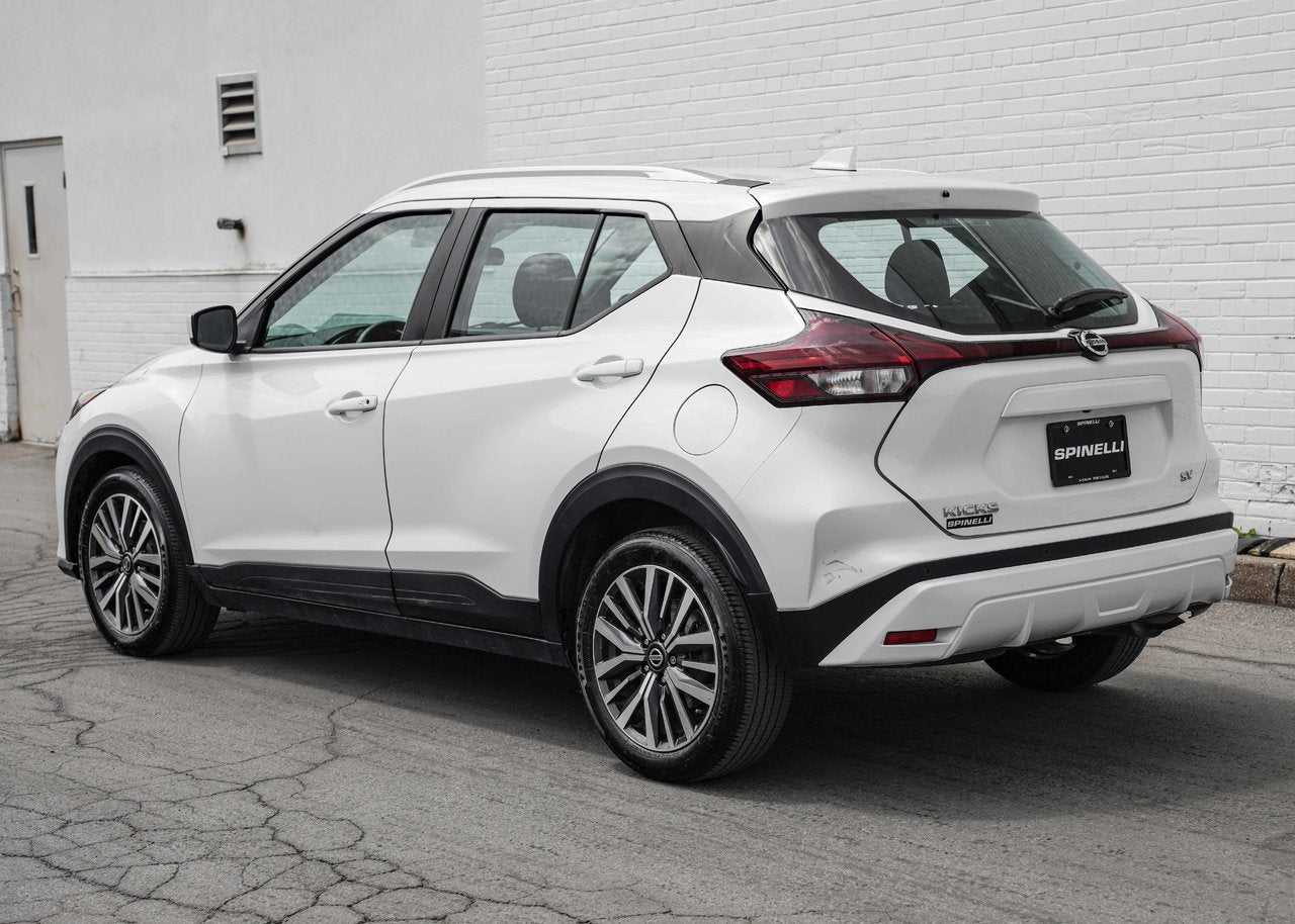 2021 Nissan Kicks SV FWD