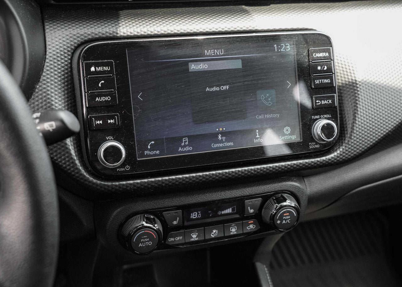 2021 Nissan Kicks SV FWD