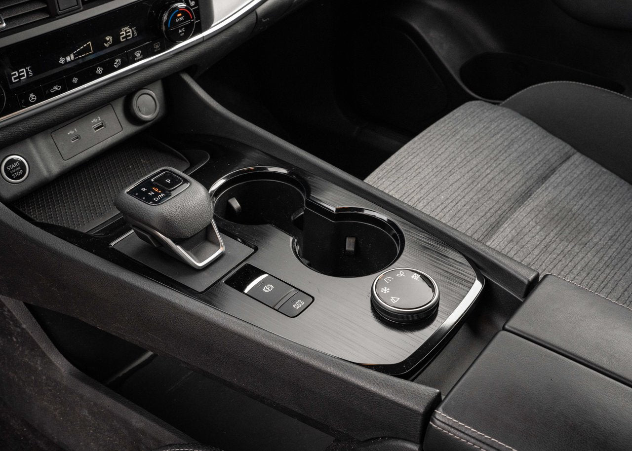 2023 Nissan Rogue SV AWD MOONROOF