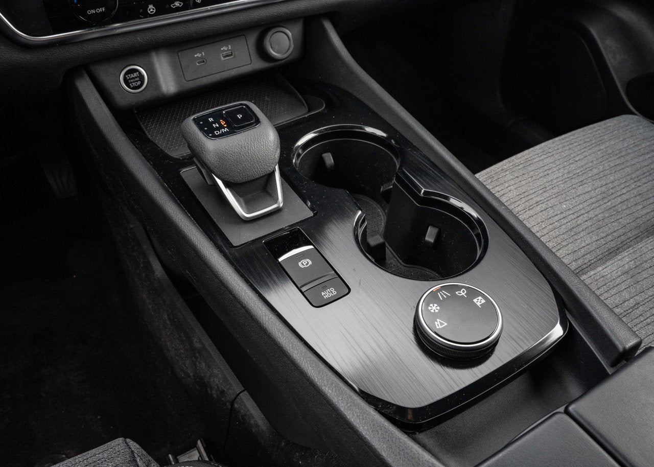 2023 Nissan Rogue SV AWD MOONROOF