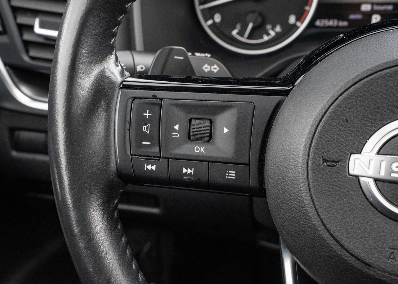 2023 Nissan Rogue SV AWD MOONROOF