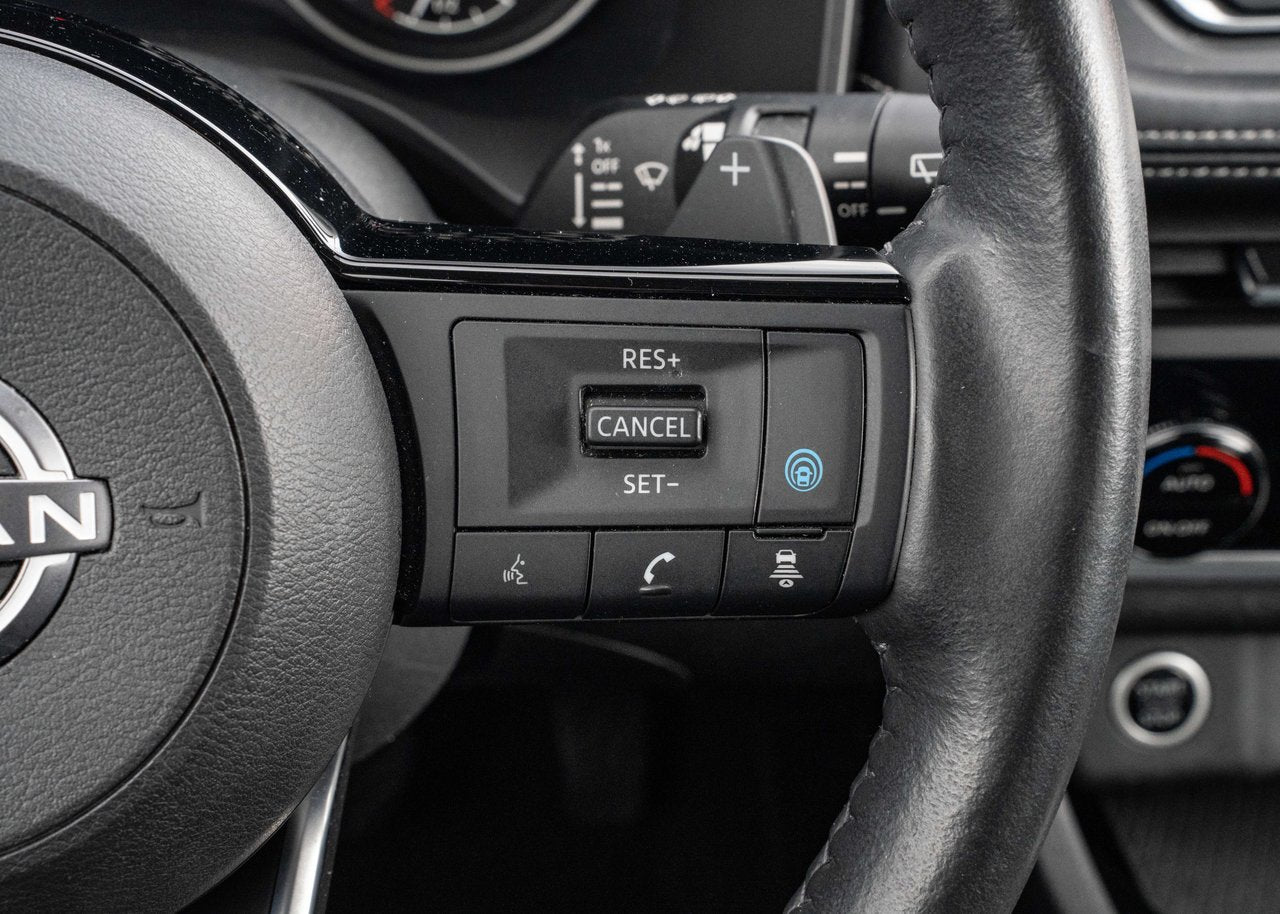 2023 Nissan Rogue SV AWD MOONROOF