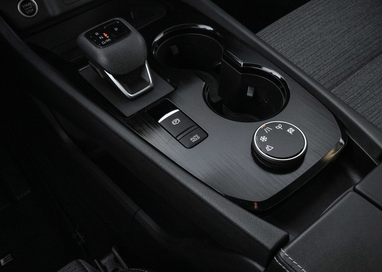 2023 Nissan Rogue SV AWD SUNROOF