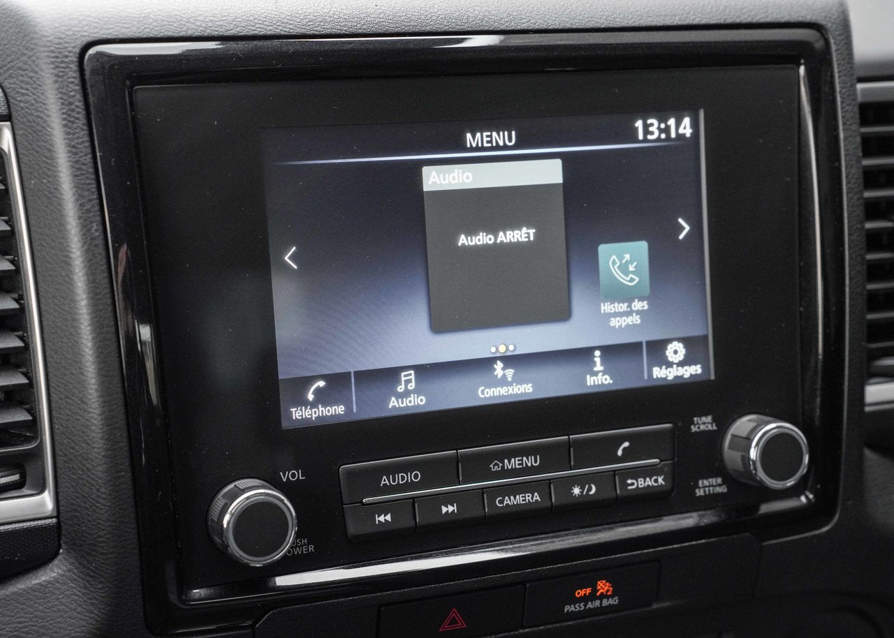 2023 Nissan Frontier SV 4X4