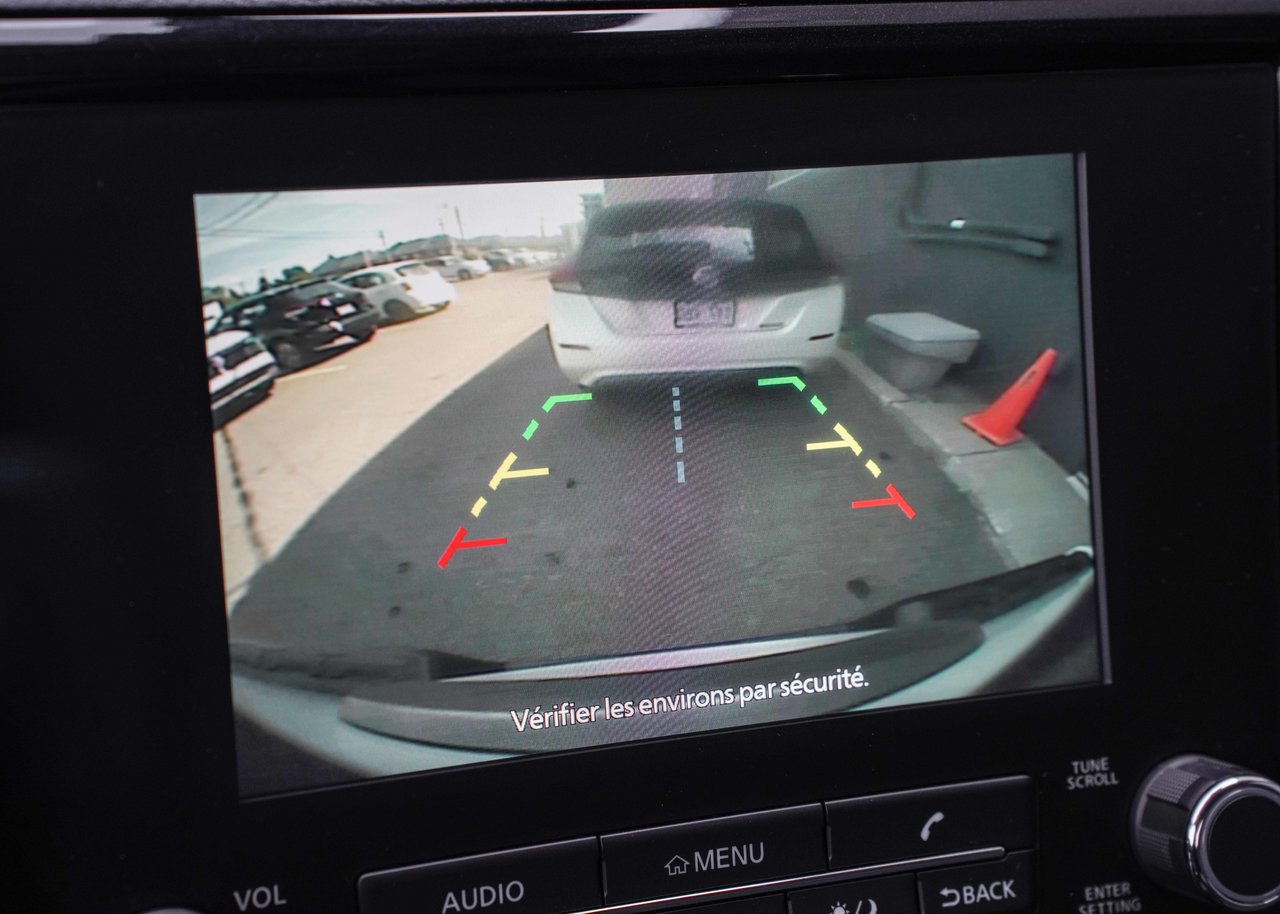 2023 Nissan Frontier SV 4X4