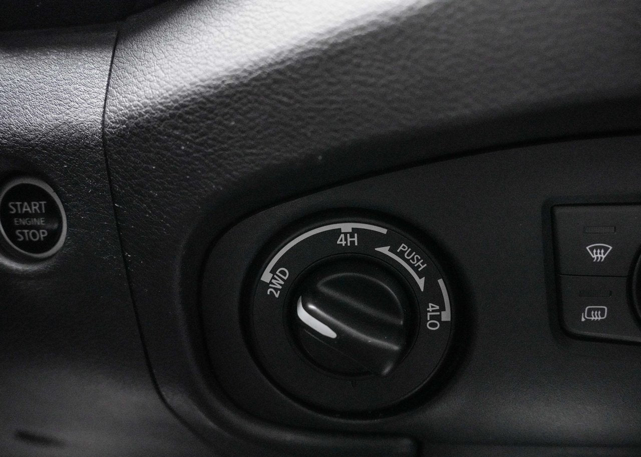 2023 Nissan Frontier SV 4X4