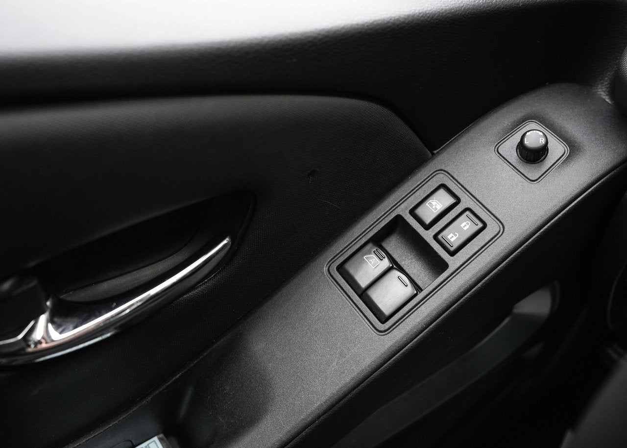 2023 Nissan Frontier SV 4X4