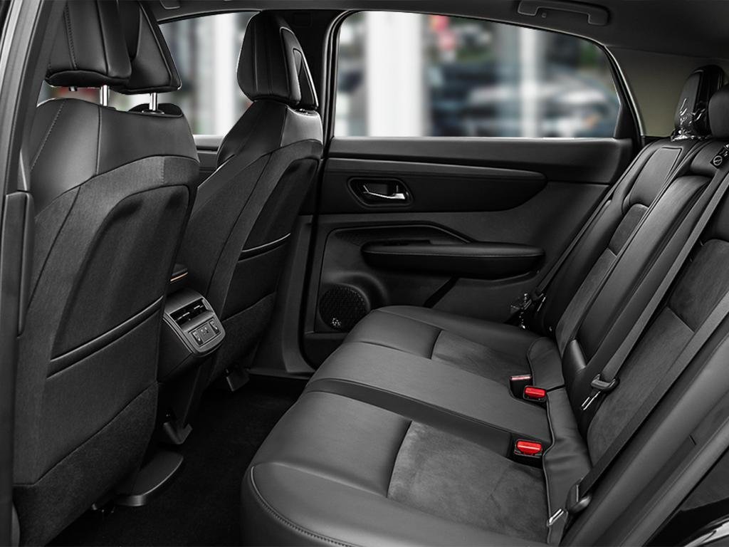 2025 Nissan Ariya Standard Range EVOLVE e-4ORCE