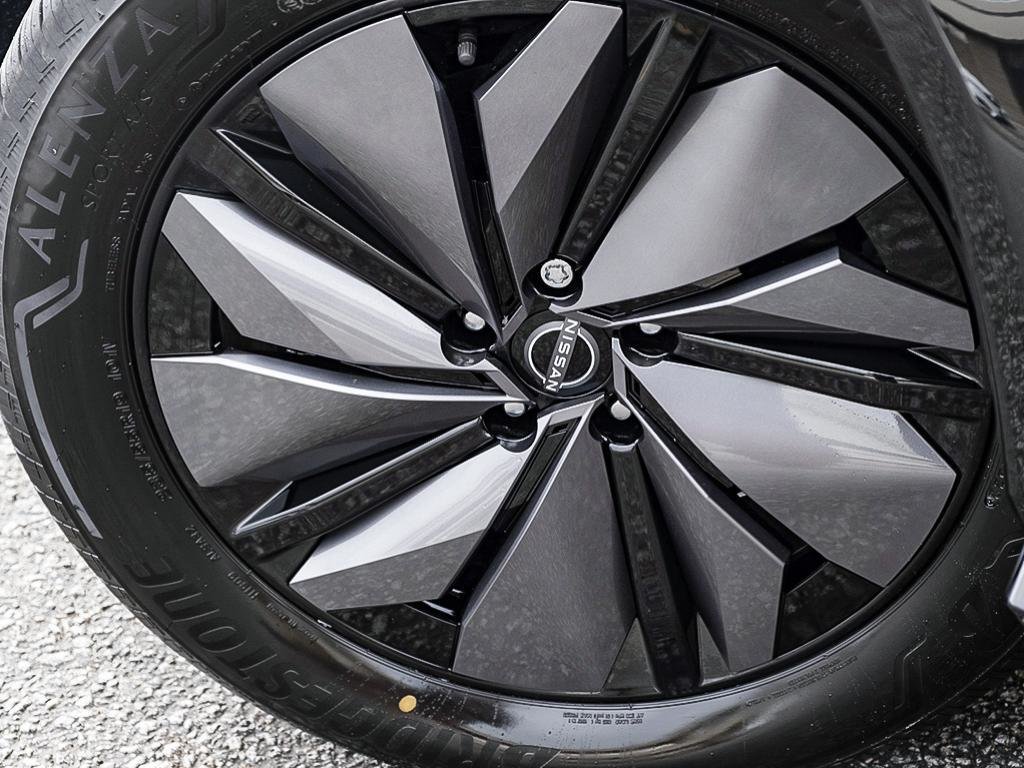 2025 Nissan Ariya Standard Range EVOLVE e-4ORCE