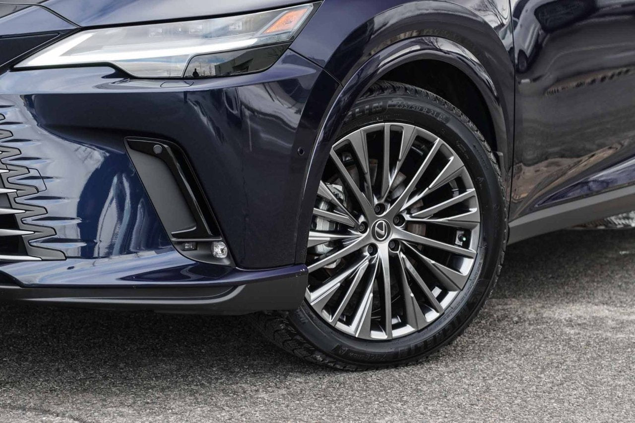 2025 Lexus RX RX 450h+