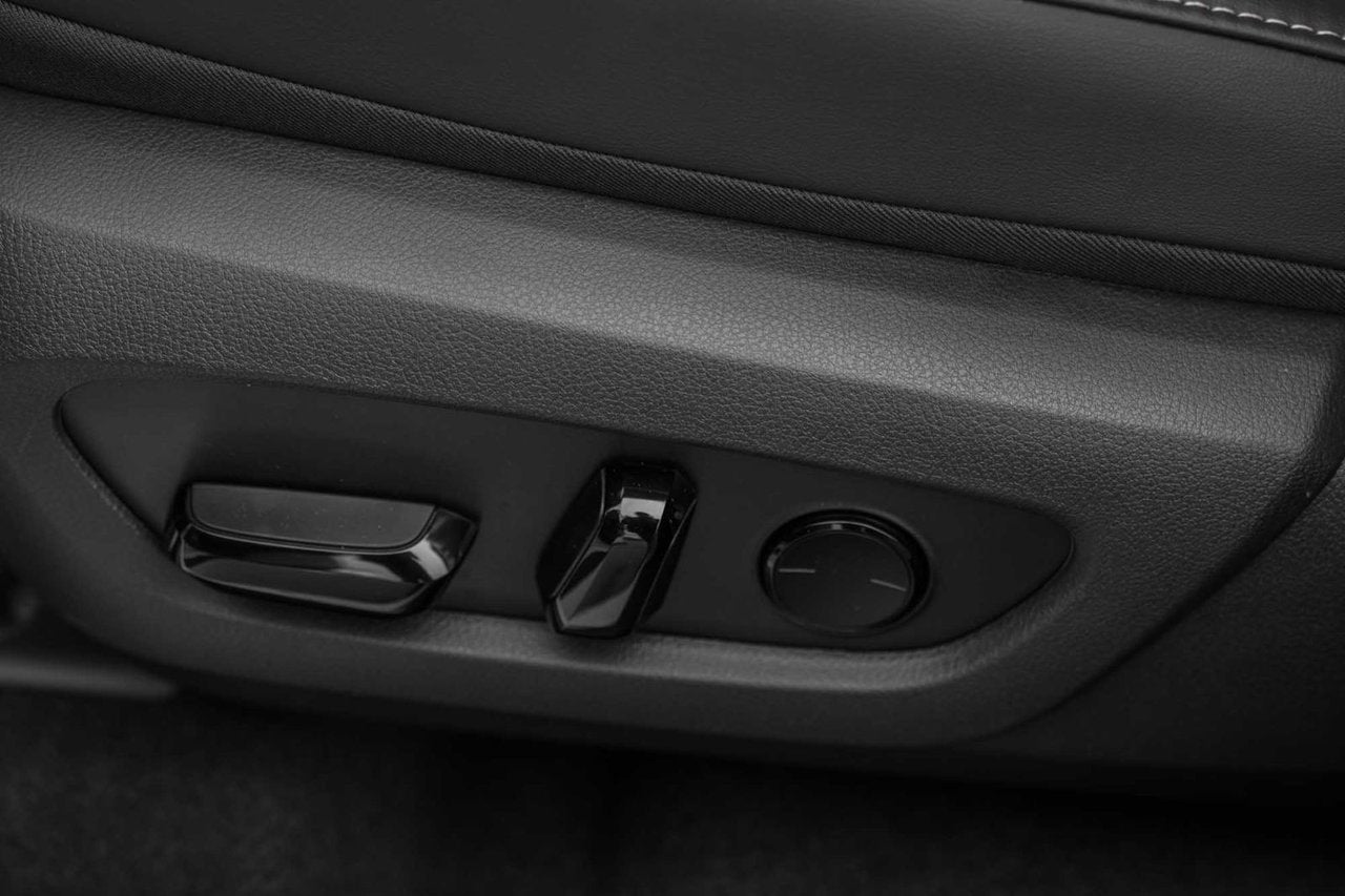 2025 Lexus NXH PREMIUM