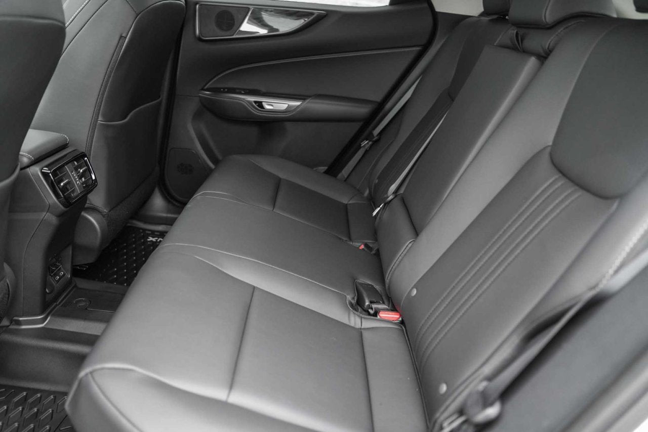 2025 Lexus NXH PREMIUM