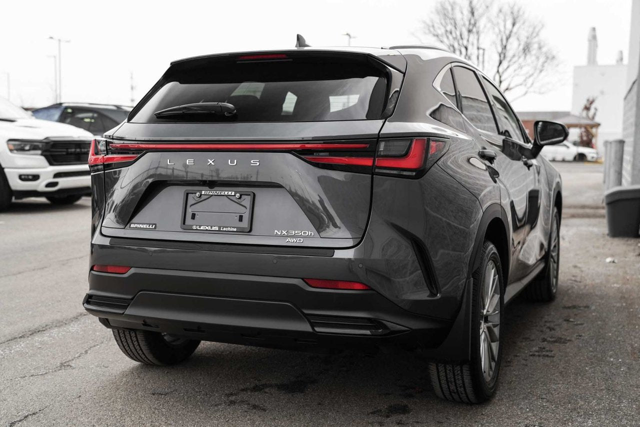 2025 Lexus NXH LUXURY