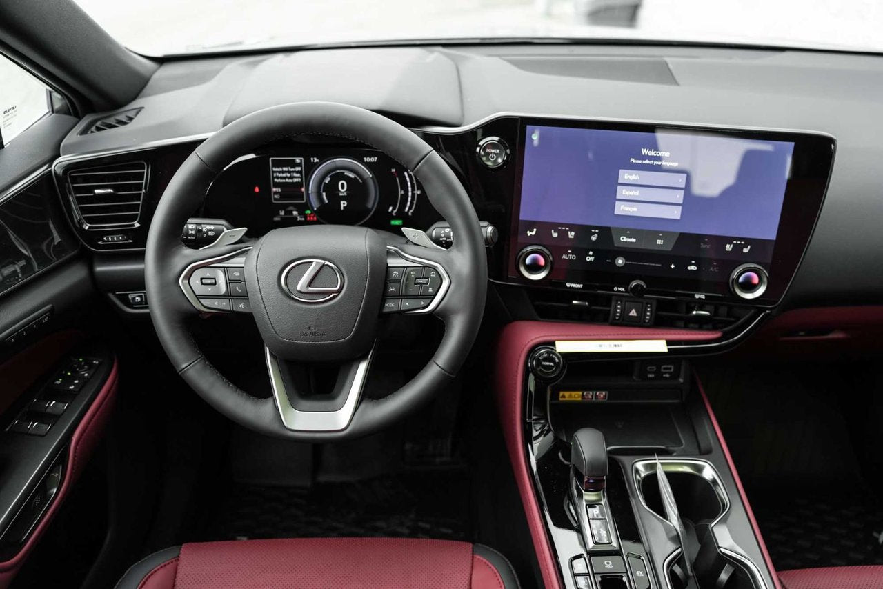 2025 Lexus NXH LUXURY