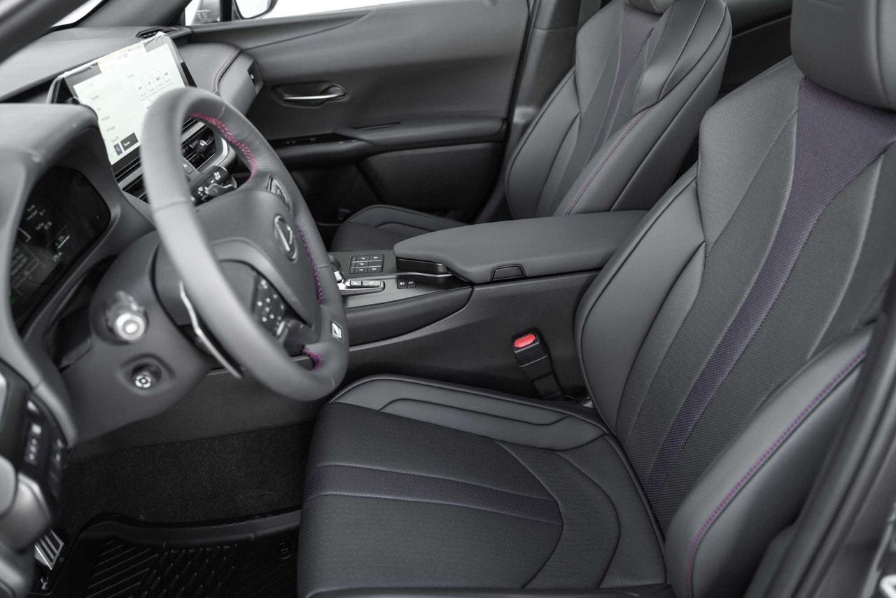 2025 Lexus UXH NONE