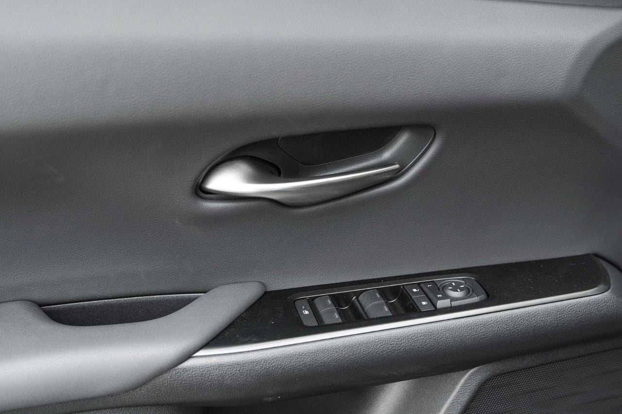 2025 Lexus UXH PREMIUM