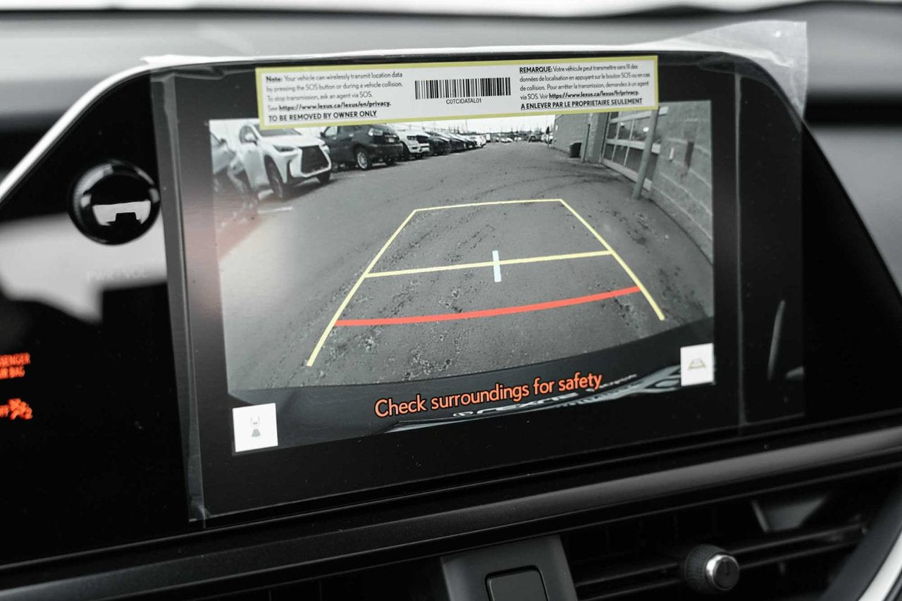 2025 Lexus UXH PREMIUM