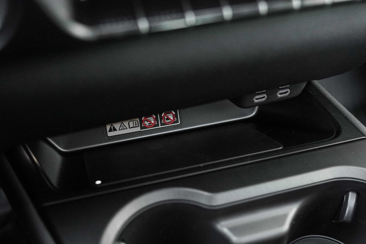 2025 Lexus UXH LUXURY