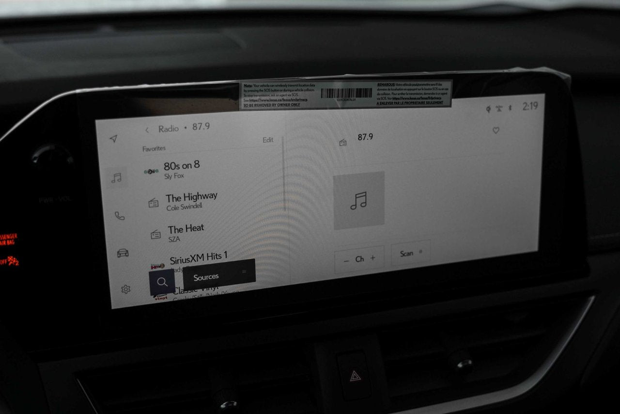 2025 Lexus UXH LUXURY