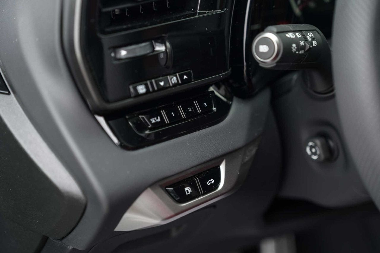 2025 Lexus RX STD