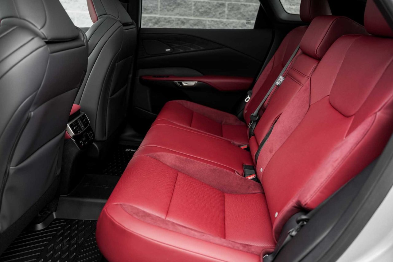 2025 Lexus RX STD