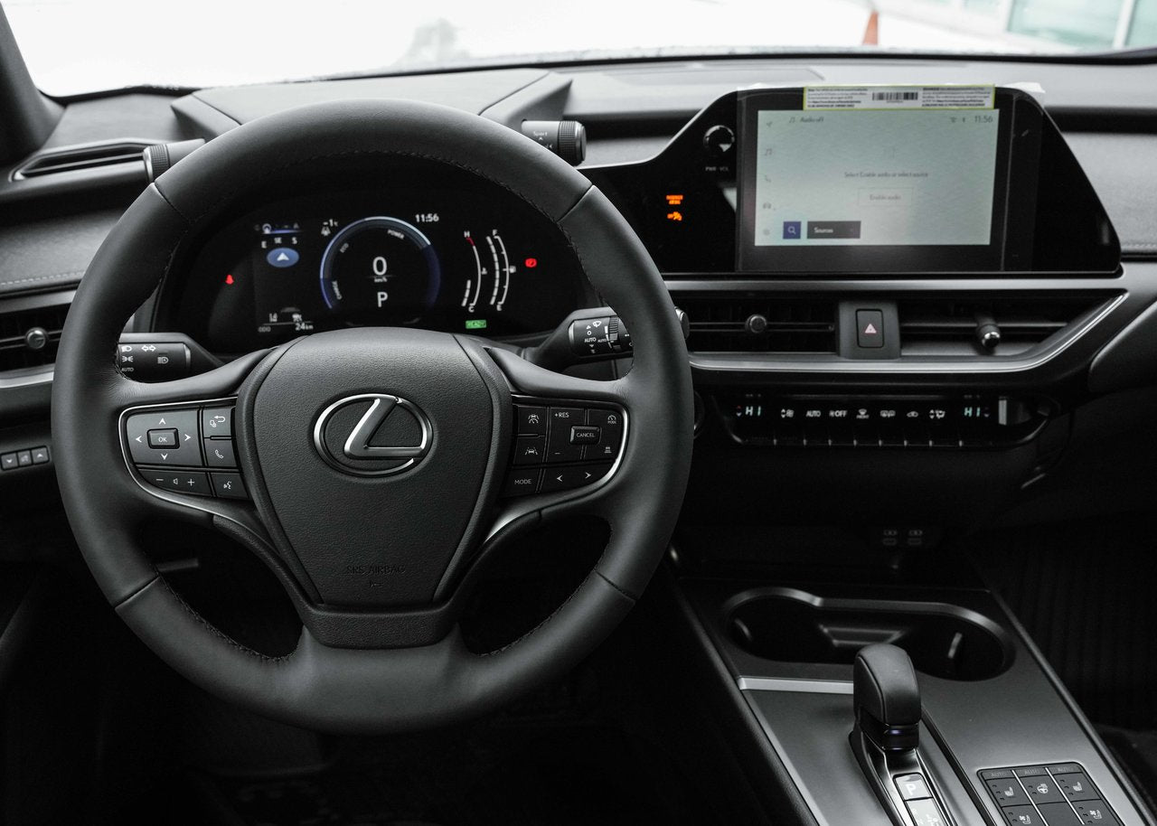 2025 Lexus UX UX 300h, AWD PREMIUM PACKAGE