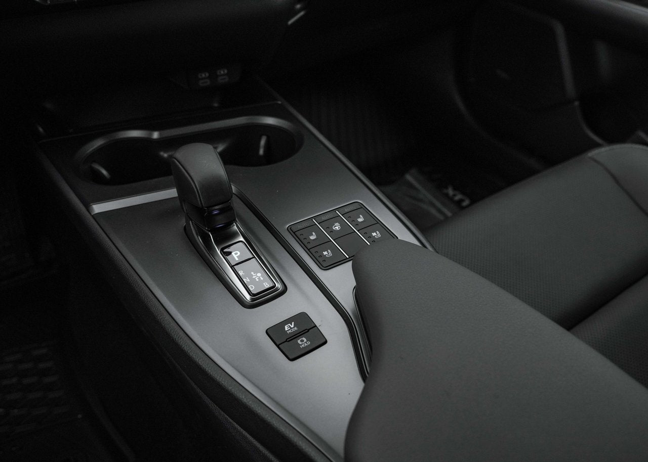 2025 Lexus UX UX 300h, AWD PREMIUM PACKAGE