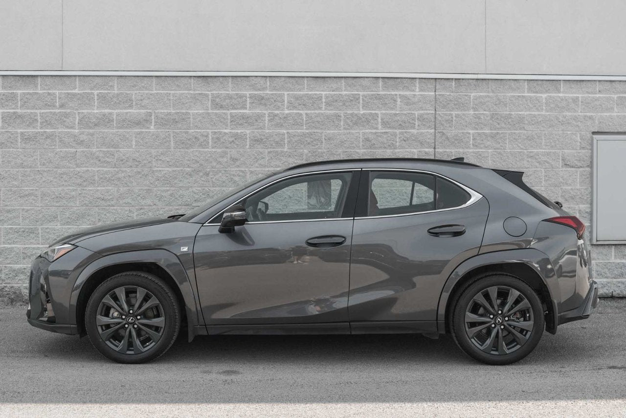 2023 Lexus UX 250h F SPORT 1 AWD BAS KM HYBRIDE CUIR TOIT