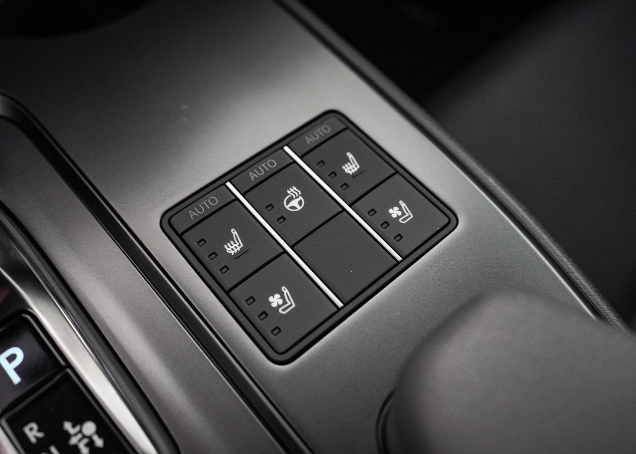 2025 Lexus UX UX 300h, HYBRID AWD PREMIUM