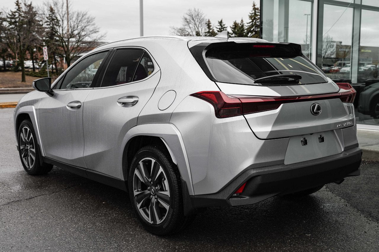 2025 Lexus UX UX 300h, HYBRID AWD PREMIUM