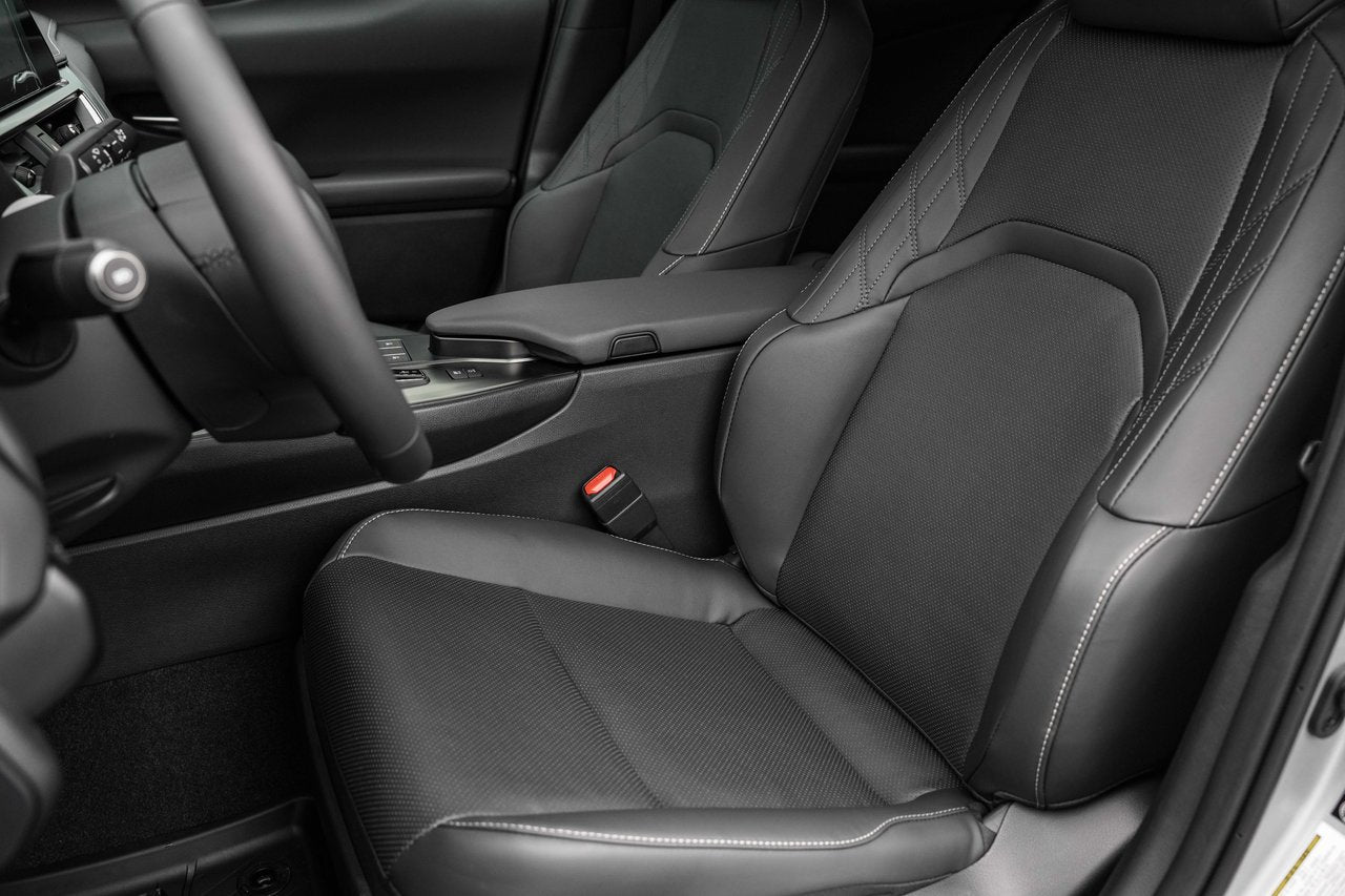 2025 Lexus UX UX 300h, HYBRID AWD PREMIUM