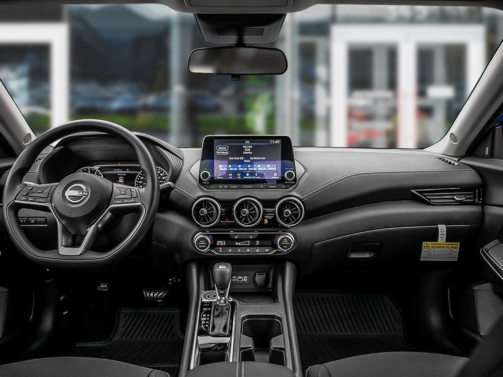 2025 Nissan Sentra SV MOONROOF