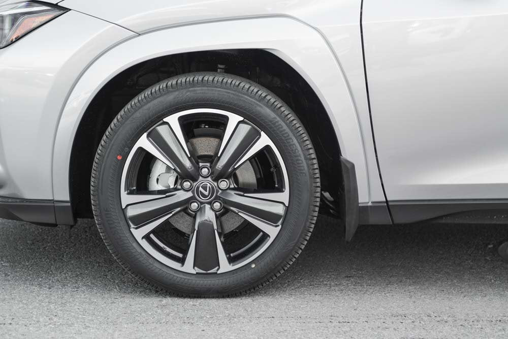 2025 Lexus UXH NONE