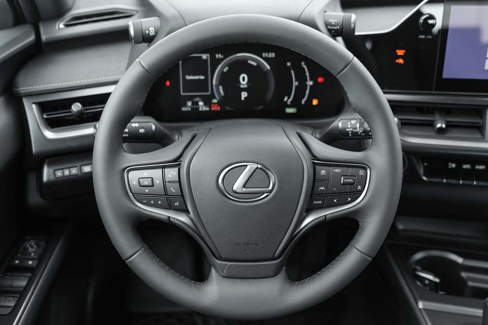 2025 Lexus UXH NONE